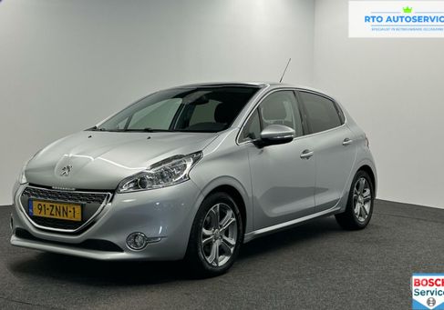 Peugeot 208, 2013