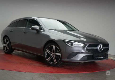 Mercedes-Benz CLA 220, 2020