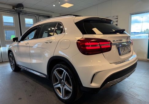 Mercedes-Benz GLA 250, 2019 3