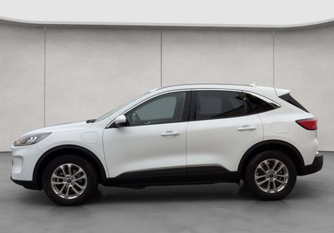 Ford Kuga, 2022