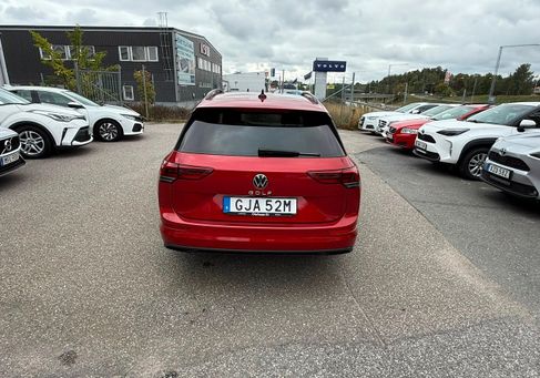 Volkswagen Golf, 2024 3