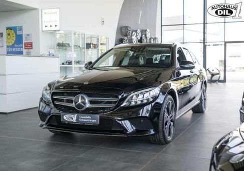 Mercedes-Benz C 300, 2020 3