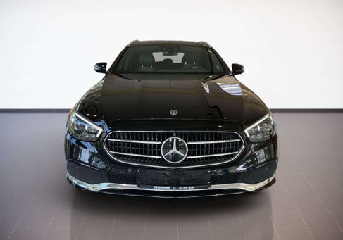 Mercedes-Benz 300, 2021
