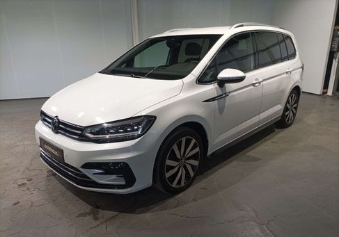 Volkswagen Touran, 2022 3