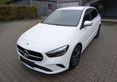 Mercedes-Benz B 250, 2023