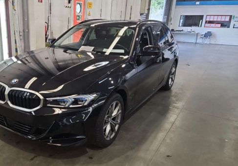 BMW 318, 2023