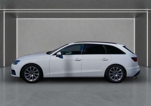 Audi A4, 2022