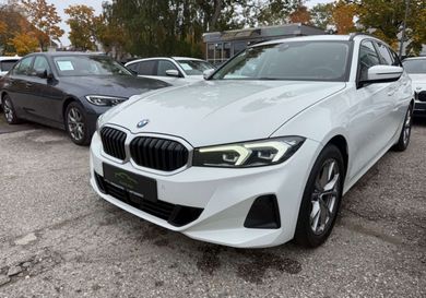 BMW 318, 2022