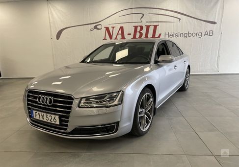 Audi A8, 2015