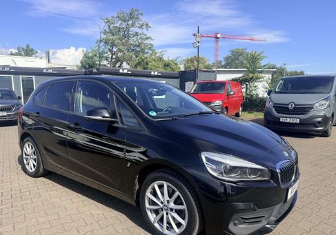 BMW 225, 2019