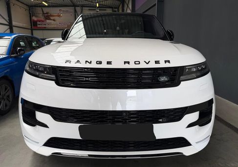 Land Rover, 2024