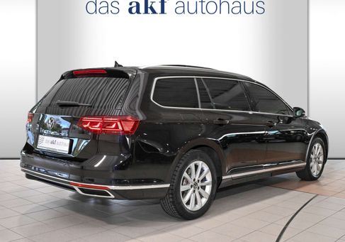 Volkswagen Passat Variant, 2024