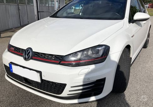 Volkswagen Golf, 2016