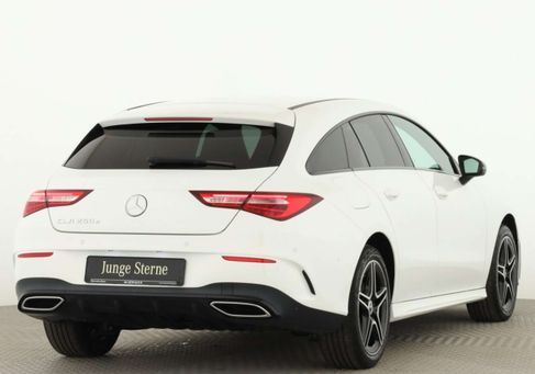Mercedes-Benz CLA 250, 2021