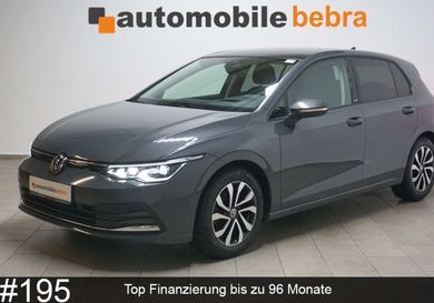 Volkswagen Golf, 2022