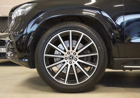 Mercedes-Benz GLS 400, 2023