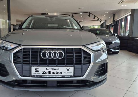 Audi Q3, 2021