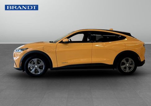 Ford Mustang Mach-E, 2022 3