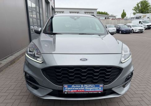 Ford Kuga, 2021