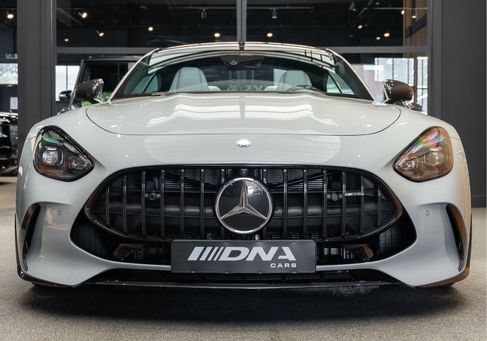 Mercedes-Benz AMG GT S, 2025