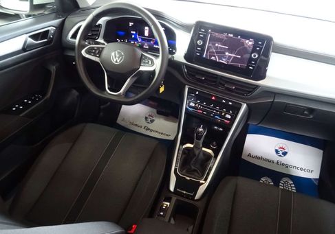 Volkswagen T-Roc, 2023