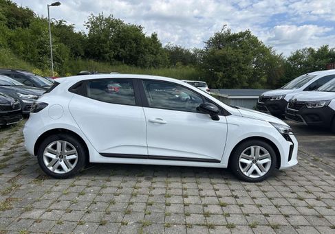 Renault Clio, 2025