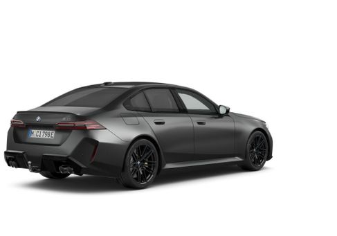 BMW M5, 2026
