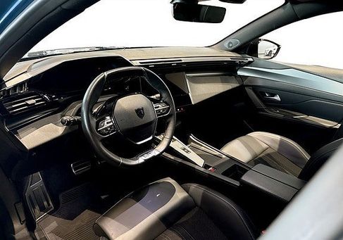 Peugeot 408, 2023