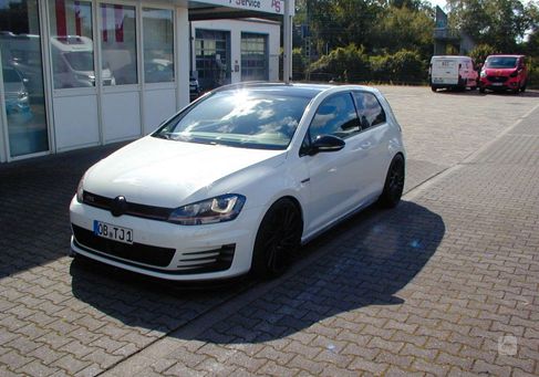 Volkswagen Golf, 2017