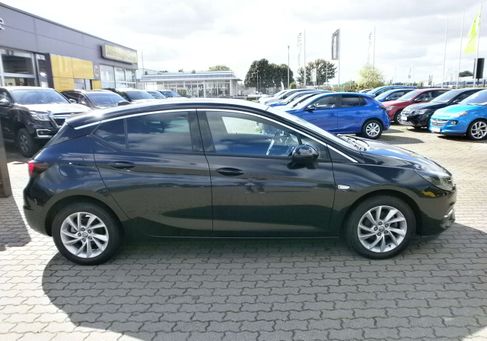 Opel Astra, 2020