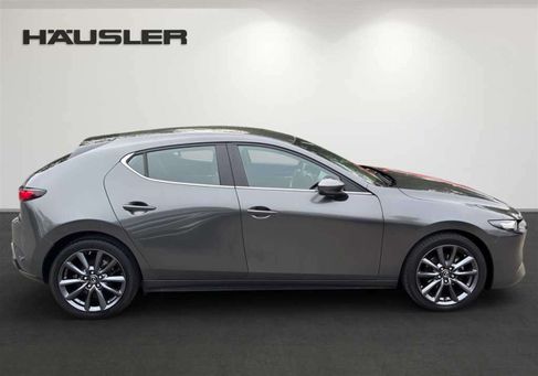 Mazda 3, 2023 3