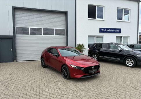 Mazda 3, 2025