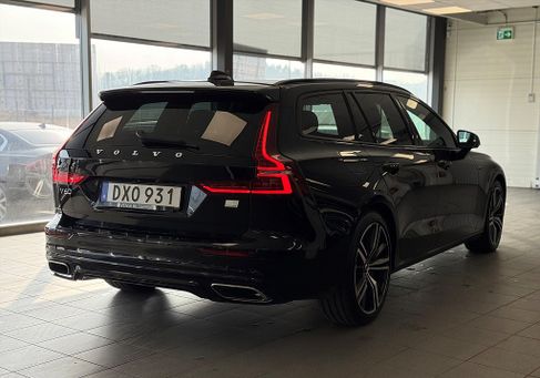 Volvo V60, 2022