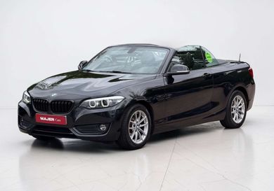 BMW 218, 2021