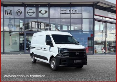 Nissan Interstar, 2025