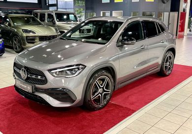 Mercedes-Benz GLA 220, 2022