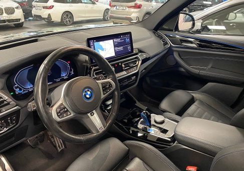 BMW iX, 2022