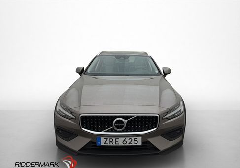 Volvo V60 Cross Country, 2019