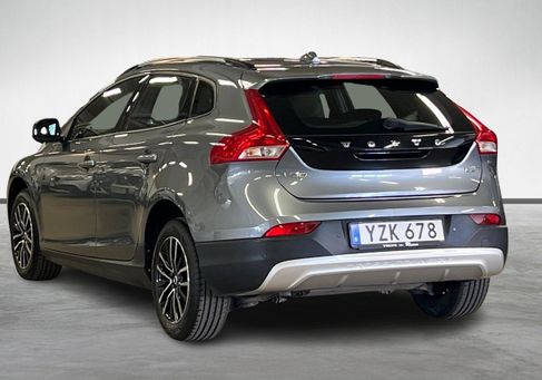 Volvo V40 Cross Country, 2018