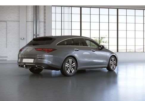 Mercedes-Benz CLA 250, 2022