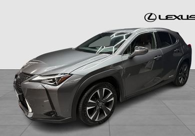 Lexus UX, 2020
