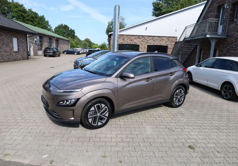 Hyundai Kona, 2022 3
