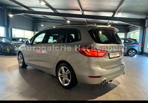 BMW 218, 2018