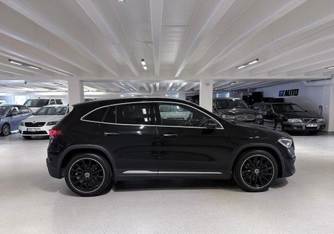 Mercedes-Benz GLA 250, 2020