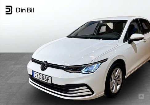 Volkswagen Golf, 2022