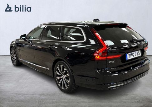 Volvo V90, 2022