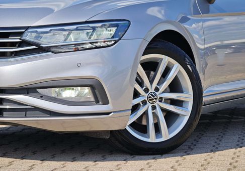 Volkswagen Passat Variant, 2022 3