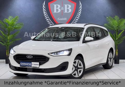 Ford Focus, 2022 3