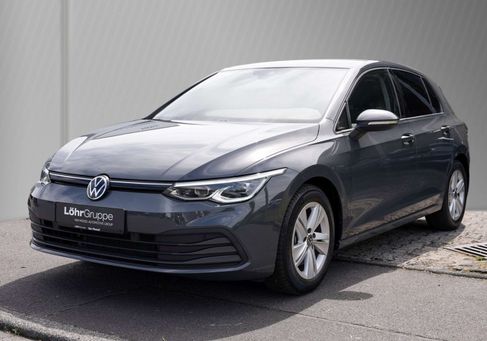 Volkswagen Golf, 2022