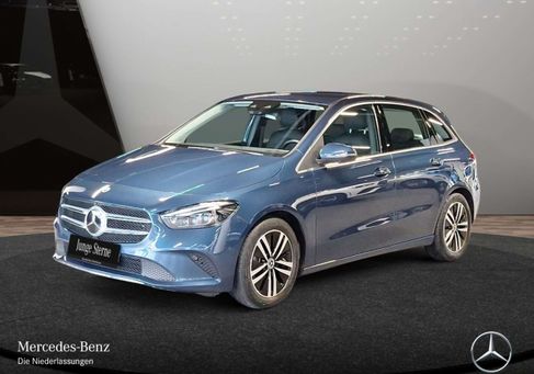 Mercedes-Benz B 220, 2022